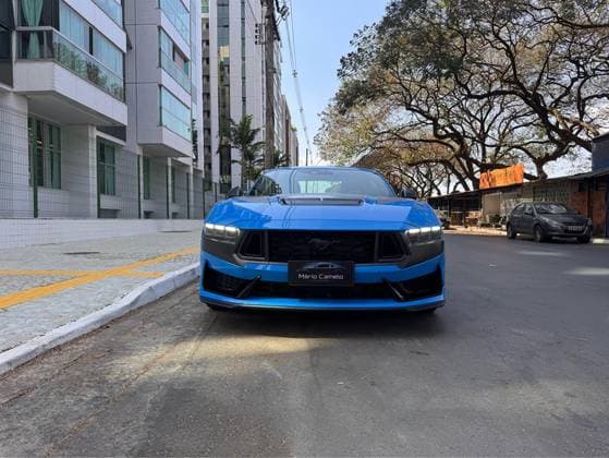 Carro 5.0 V8 GASOLINA DARK HORSE SELECTSHIFT
