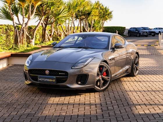 Carro 2.0 P300 GASOLINA R-DYNAMIC COUPÉ AUTOMÁTICO
