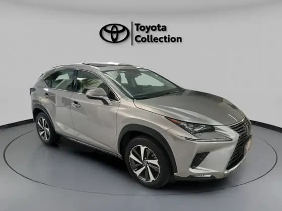 Carro 2.5 16V VVT-I HYBRID LUXURY CVT AWD