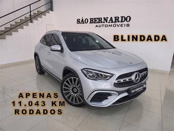 Carro 1.3 MHEV AMG LINE 7G-DCT