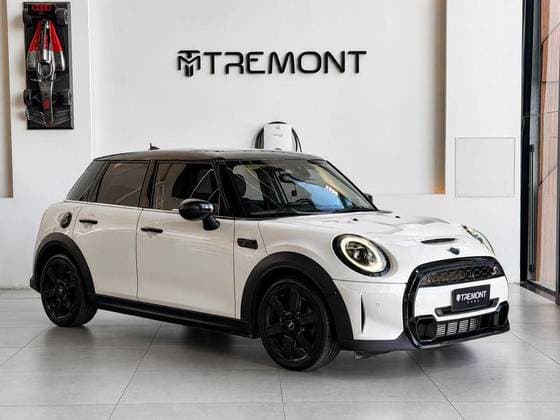Carro 2.0 16V TWINPOWER GASOLINA S 4P STEPTRONIC
