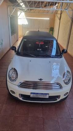 Carro 1.6 16V GASOLINA 2P AUTOMÁTICO