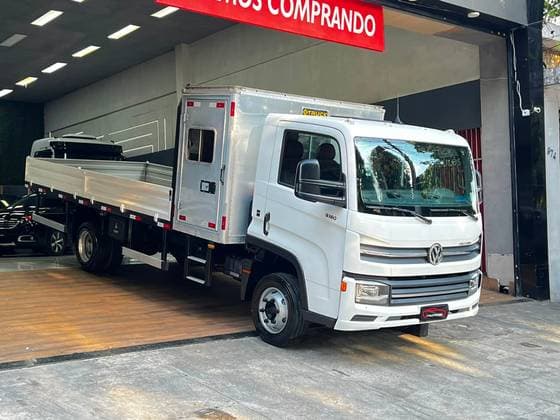 Carro 2.8 TURBO DIESEL CHASSI 4X2 MANUAL