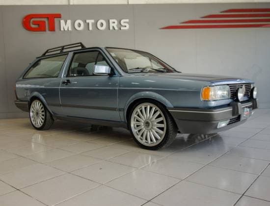 Carro 1.8 SURF 8V GASOLINA 2P MANUAL