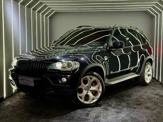 Carro 4.8 I 4X4 V8 32V GASOLINA 4P AUTOMÁTICO