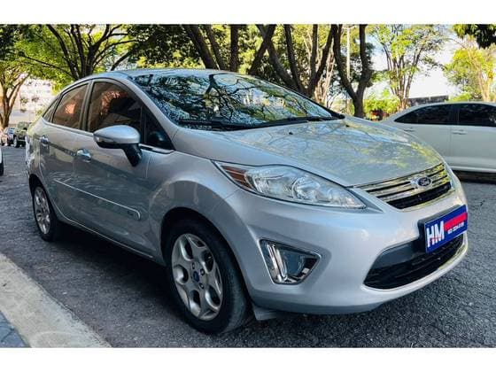 Carro 1.6 MPI SEDAN 8V FLEX 4P MANUAL