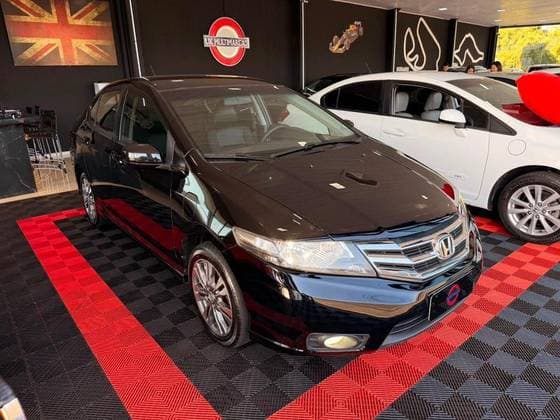 Carro 1.5 LX 16V FLEX 4P AUTOMÁTICO