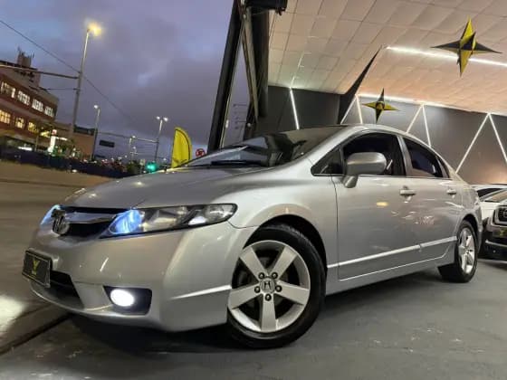 Carro 1.8 LXS 16V FLEX 4P AUTOMÁTICO
