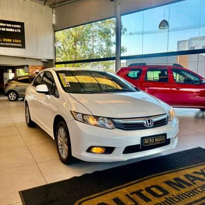Carro 1.8 LXS 16V FLEX 4P AUTOMÁTICO