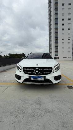 Carro 2.0 CGI GASOLINA SPORT 4MATIC 7G-DCT