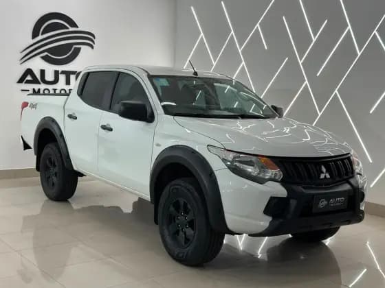 Carro 2.4 16V TURBO DIESEL SPORT GLX CD 4P 4X4 MANUAL