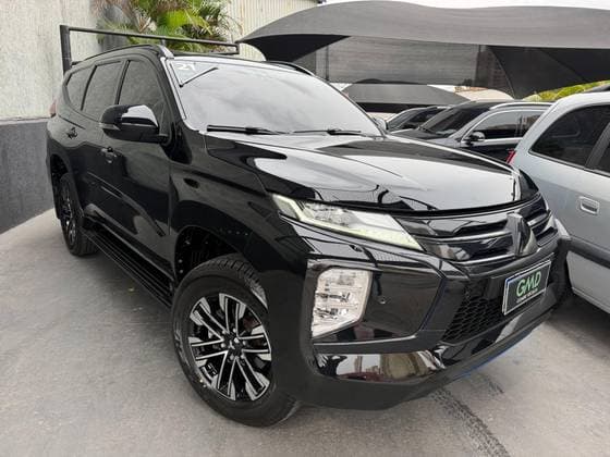 Carro 2.4 16V MIVEC TURBO DIESEL HPE AWD AUTOMÁTICO
