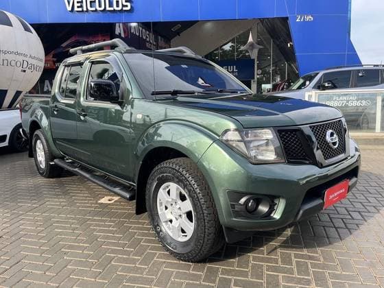 Carro 2.5 SV ATTACK 4X4 CD TURBO ELETRONIC DIESEL 4P AUTOMÁTICO