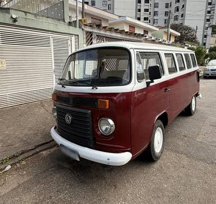 Carro 1.6 STD 8V GASOLINA 3P MANUAL