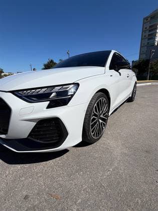 Carro 2.0 40 TFSI GASOLINA SEDAN PERFORMANCE BLACK S-TRONIC