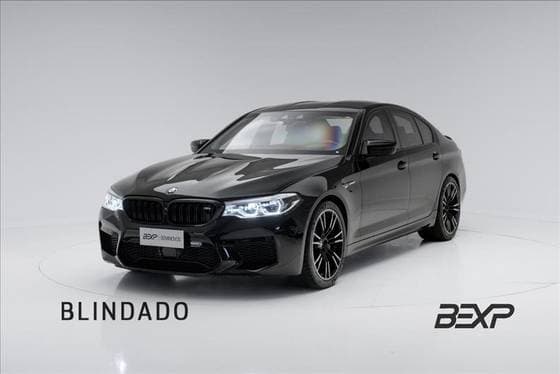 Carro 4.4 V8 TWIN POWER M XDRIVE STEPTRONIC
