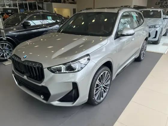 Carro 2.0 16V TURBO GASOLINA SDRIVE20I M SPORT STEPTRONIC