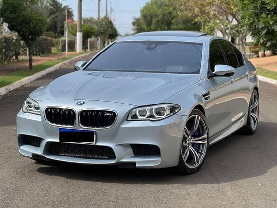 Carro 4.4 V8 32V GASOLINA 4P AUTOMÁTICO