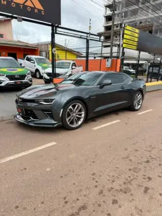 Carro 6.2 V8 GASOLINA FIFTY AUTOMÁTICO