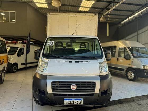 Carro 2.3 MULTIJET DIESEL CARGO CURTO MANUAL