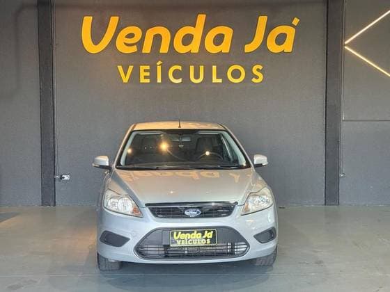 Carro 1.6 8V GASOLINA 4P MANUAL
