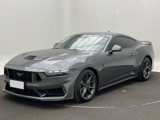 Carro 5.0 V8 GASOLINA DARK HORSE SELECTSHIFT