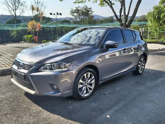Carro 1.8 16V HÍBRIDO 4P AUTOMÁTICO