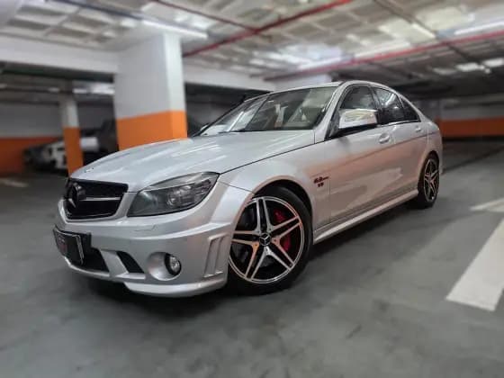 Carro 6.3 SEDAN V8 GASOLINA 4P AUTOMATICO