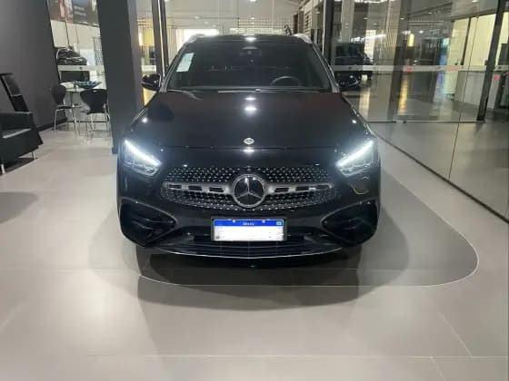 Carro 1.3 MHEV AMG LINE 7G-DCT