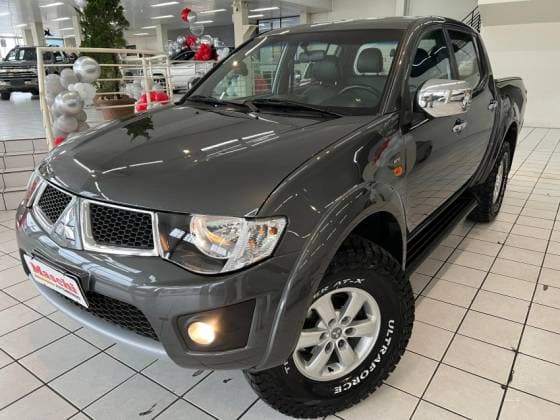 Carro 3.2 HPE 4X4 CD 16V TURBO INTERCOOLER DIESEL 4P MANUAL