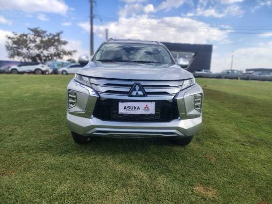 Carro 2.4 16V MIVEC TURBO DIESEL HPE-S AWD AUTOMÁTICO