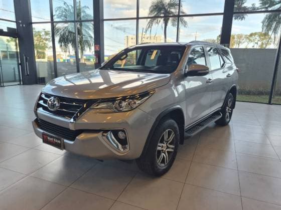 Carro 2.7 SR 4X2 16V FLEX 4P AUTOMÁTICO