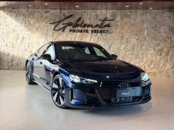 Carro ELÉTRICO QUATTRO