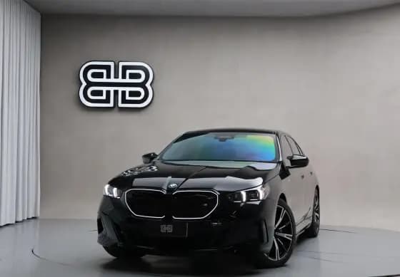 Carro ELÉTRICO XDRIVE60 M SPORT