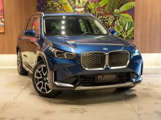 Carro ELÉTRICO eDRIVE20 X LINE