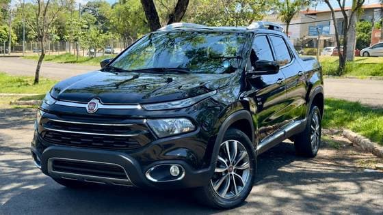 Carro 2.0 16V TURBO DIESEL VOLCANO 4WD AT9