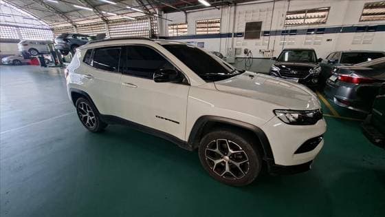 Carro 1.3 T270 TURBO FLEX LONGITUDE AT6