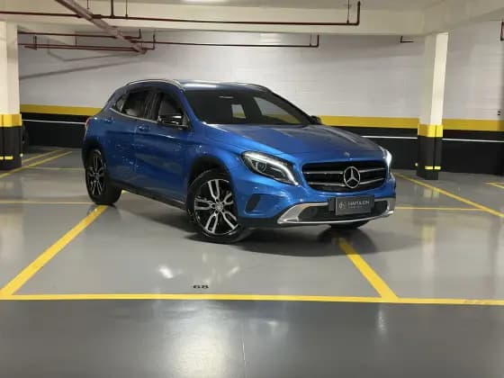 Carro 1.6 CGI ADVANCE 16V TURBO GASOLINA 4P AUTOMÁTICO