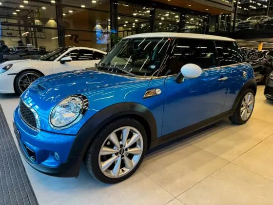 Carro 1.6 S 16V TURBO GASOLINA 2P AUTOMÁTICO