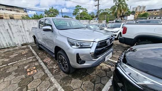 Carro 2.8 D-4D TURBO DIESEL CD SRV 4X4 AUTOMÁTICO