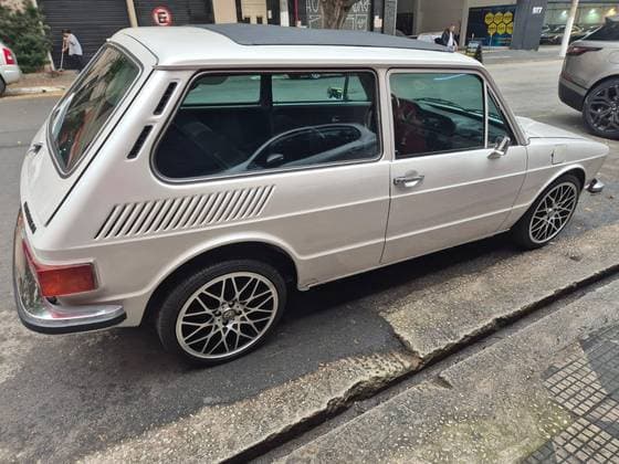 Carro 1.6 8V GASOLINA 2P MANUAL