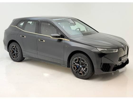 Carro ELÉTRICO M60