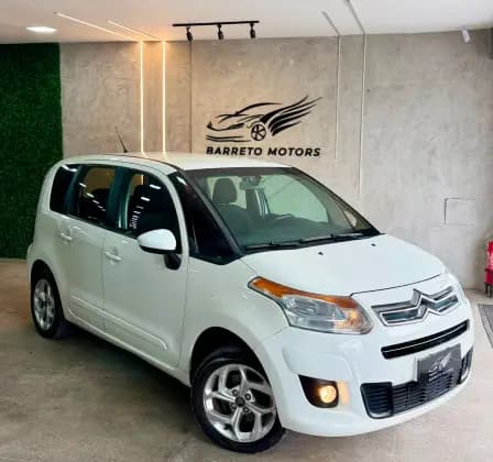 Carro 1.5 FLEX TENDANCE MANUAL