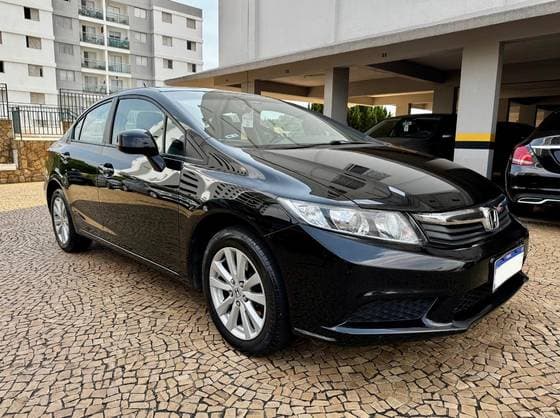 Carro 1.8 LXS 16V FLEX 4P AUTOMÁTICO