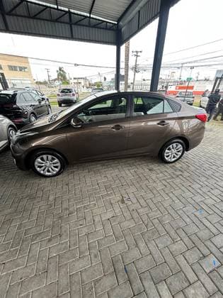 Carro 1.6 COMFORT PLUS 16V FLEX 4P MANUAL