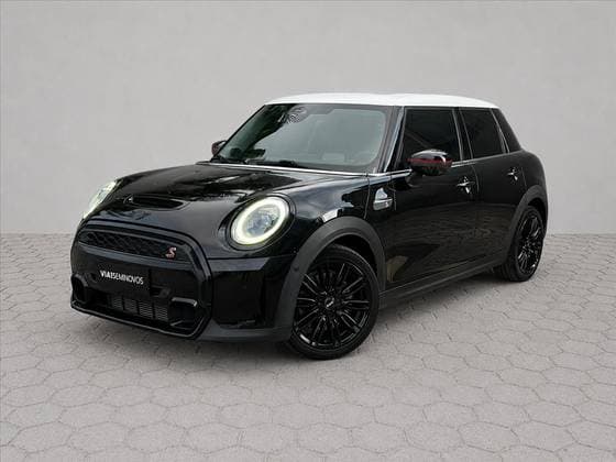 Carro 2.0 16V TWINPOWER GASOLINA S 4P STEPTRONIC