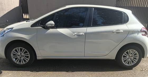 Carro 1.2 ACTIVE PACK 12V FLEX 4P MANUAL