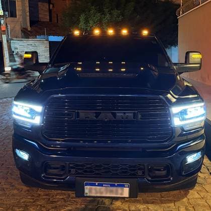Carro 6.7 I6 TURBO DIESEL LARAMIE NIGHT EDITION CD 4X4 AUTOMÁTICO