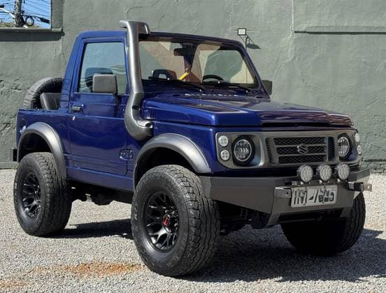 Carro 1.3 JX CANVAS TOP 4X4 16V GASOLINA 2P MANUAL