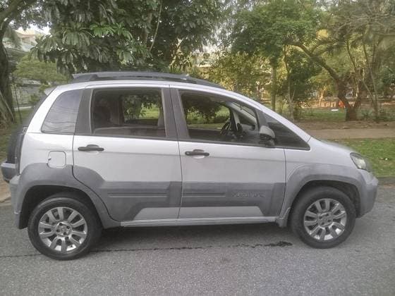 Carro 1.8 MPI ADVENTURE 16V FLEX 4P MANUAL
